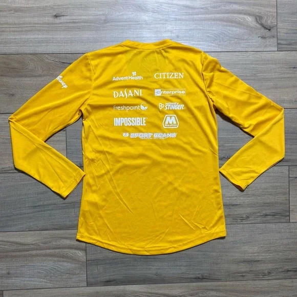 Run Disney Womens 2023 Half Marathon Encanto Mirabel Wine And Dine Shirt‎ Small - Picture 8 of 10